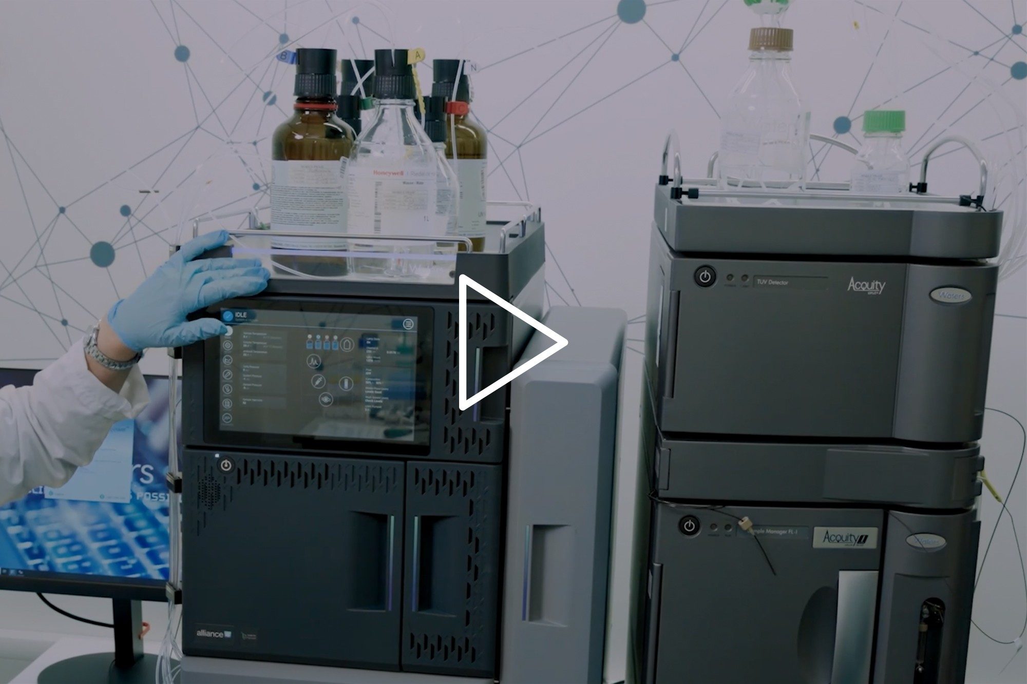 Watch video: Mitigating Risk with the Alliance iS HPLC System