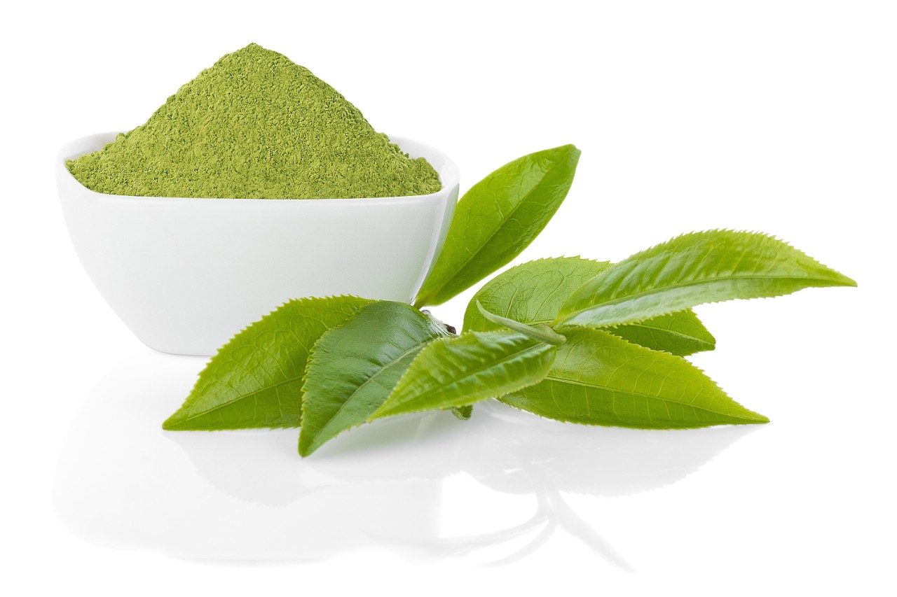 Green tea powder and green tea leaves